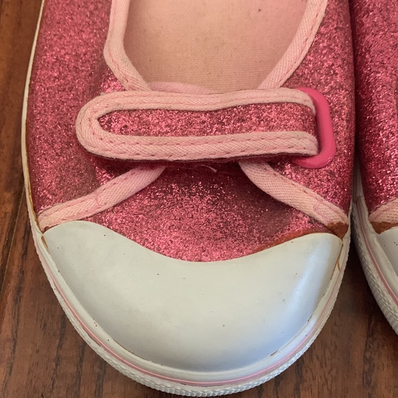 Girls BARBIE pink sparkle rubber sole ballet flats/ sneakers size 1/2 or 3/4 NE… - Picture 3 of 8